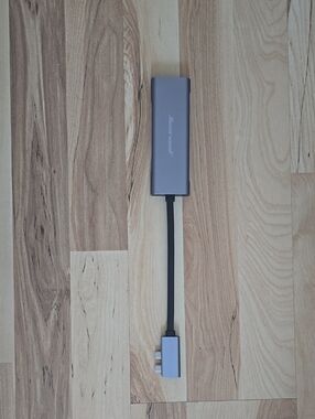 Hiearcool UCN3320  9-in-2 MacBook Docking Station